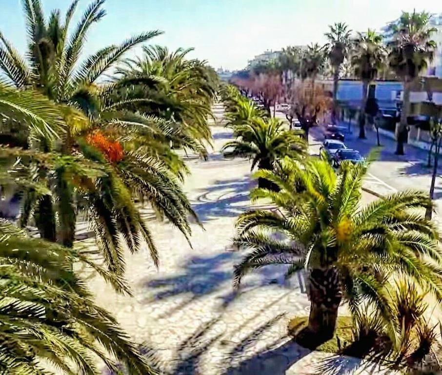 Hotel Blumen San Benedetto del Tronto Bagian luar foto