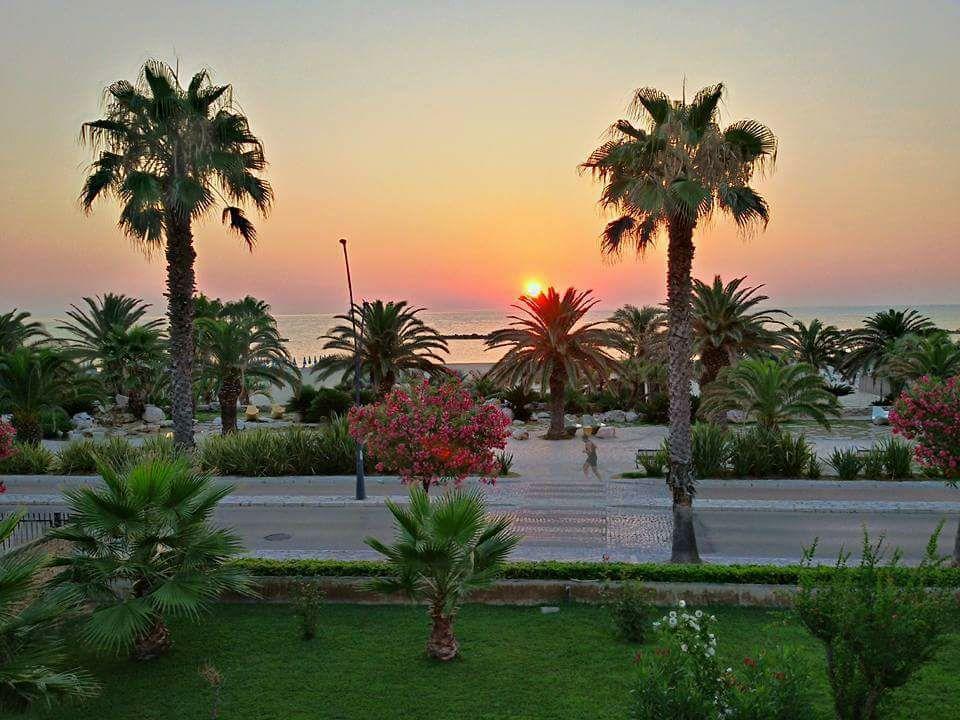 Hotel Blumen San Benedetto del Tronto Bagian luar foto