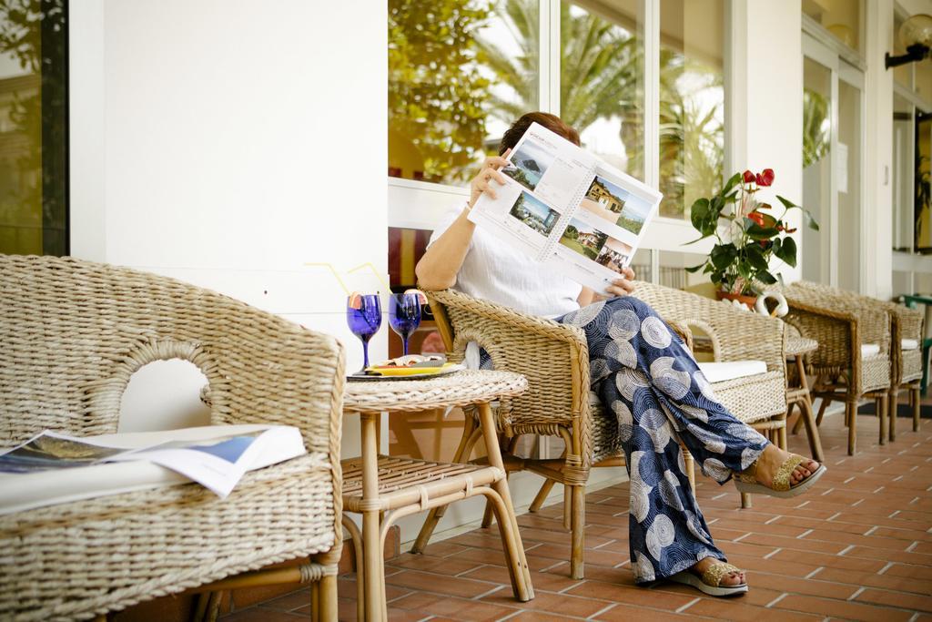 Hotel Blumen San Benedetto del Tronto Bagian luar foto